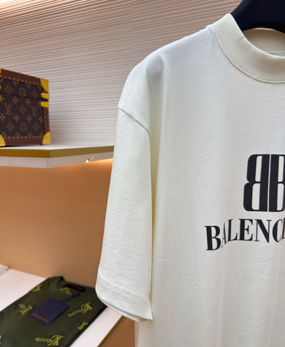 Balenciaga T-shirt