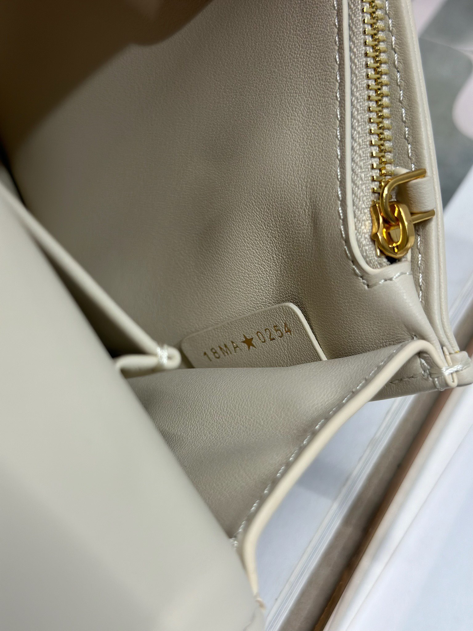 DIOR 30 Montaigne Top Handle