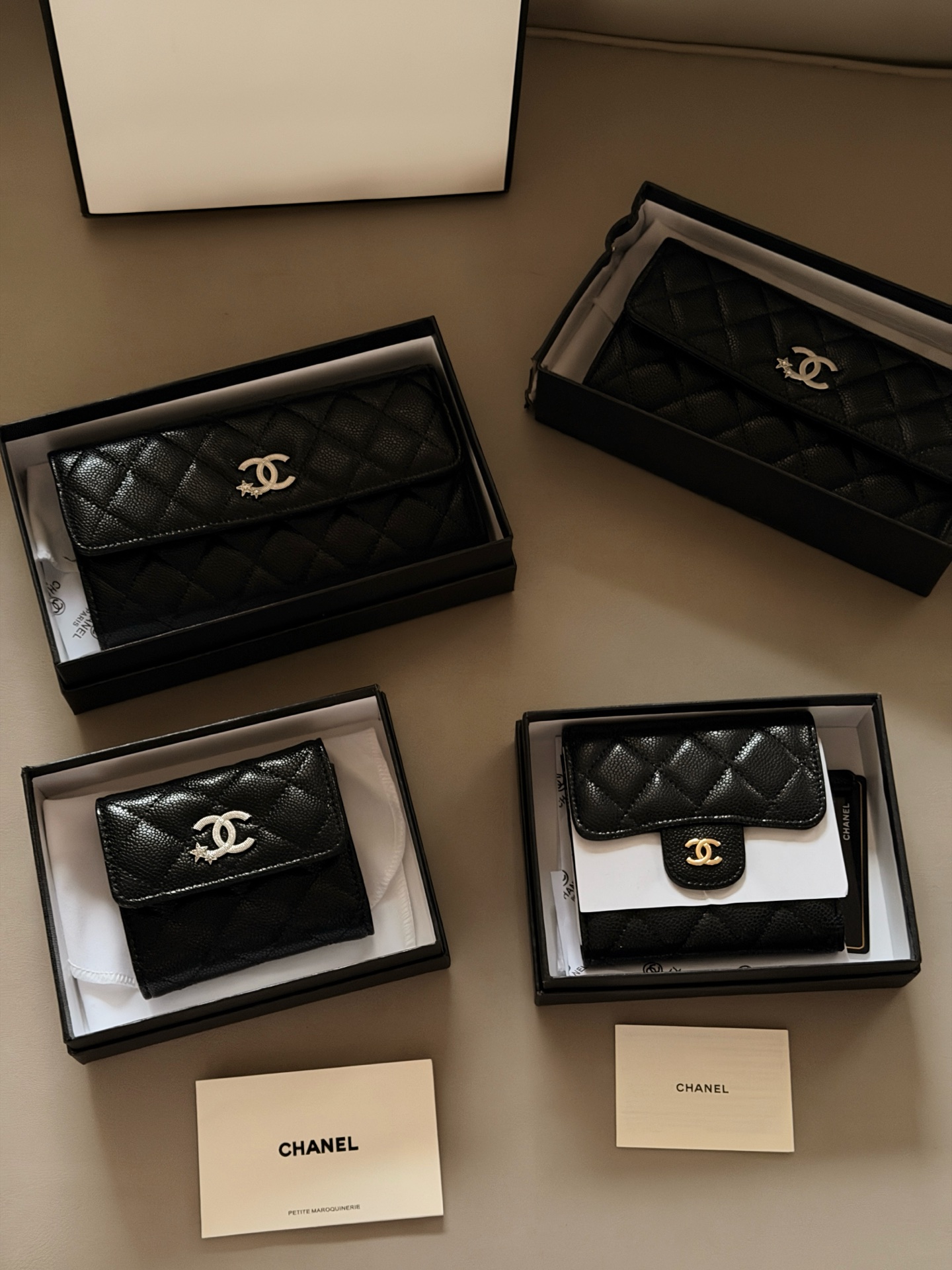 CHANEL Small wallet