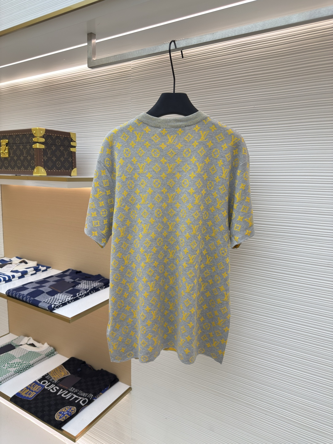 LV Tshirt